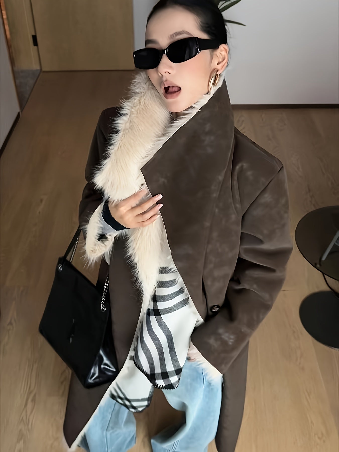 description_selected4