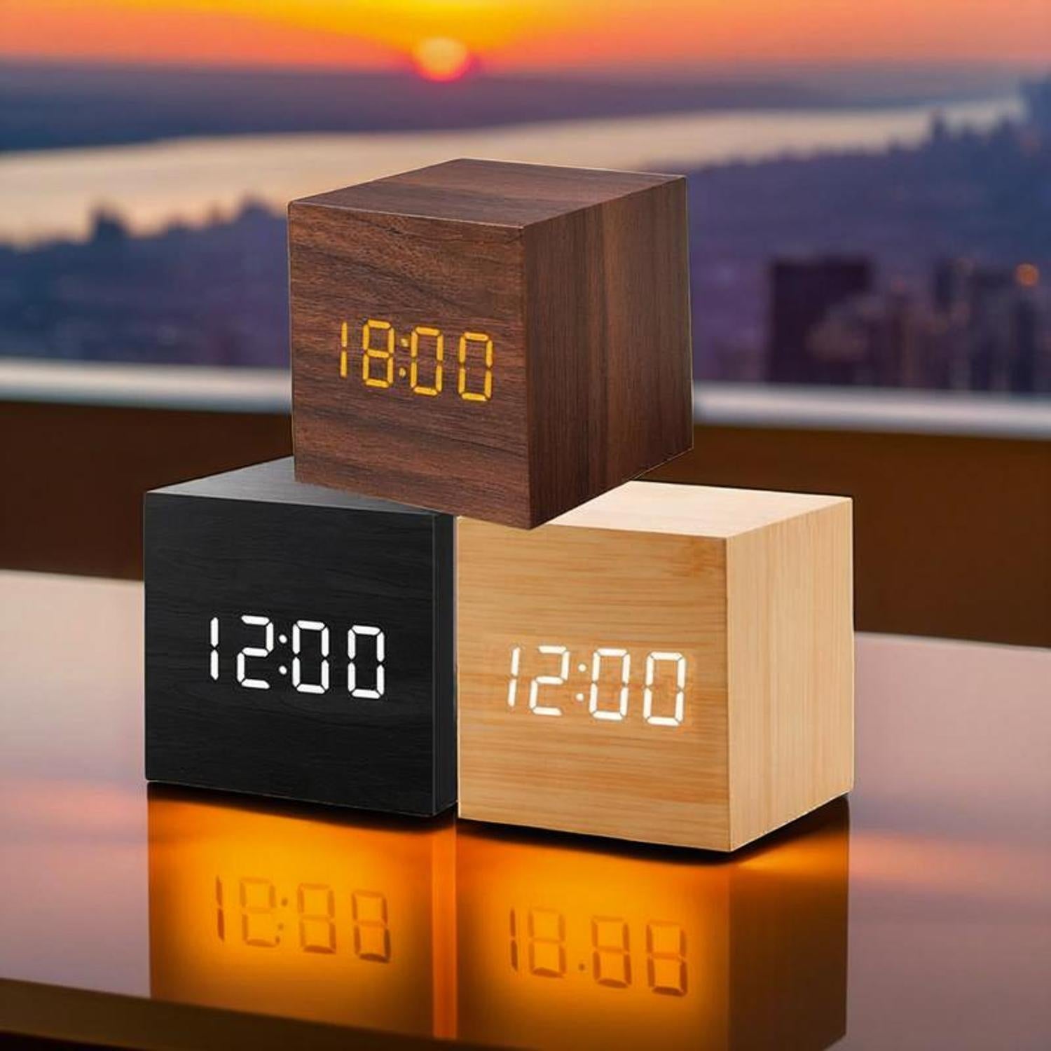 Wooden Voice AlarmSmart LED ClockModern Wood Clock