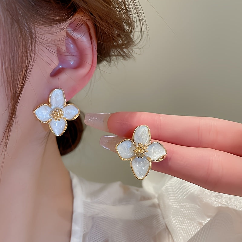 Floral Gold Earrings
