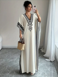 ملابس نسائية